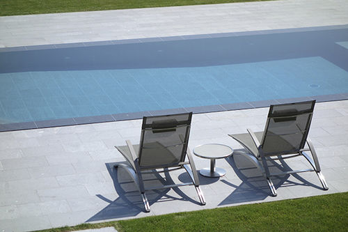 Бассейн для наружного применения - piscine miroir - PISCINES CARRE BLEU - для оздоровительного центра / заглубленный / из бетона