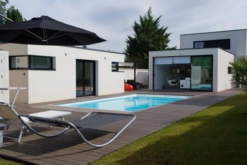 Бассейн для наружного применения - TROYES - 10 - PISCINES CARRE BLEU - заглубленный / из бетона
