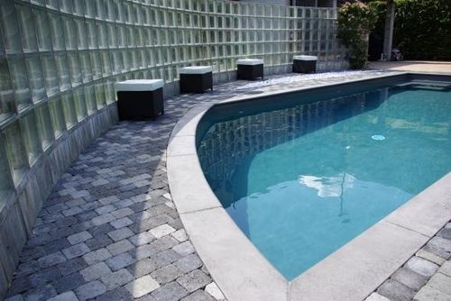 Бассейн для наружного применения - SUISSE - PISCINES CARRE BLEU - заглубленный / из бетона