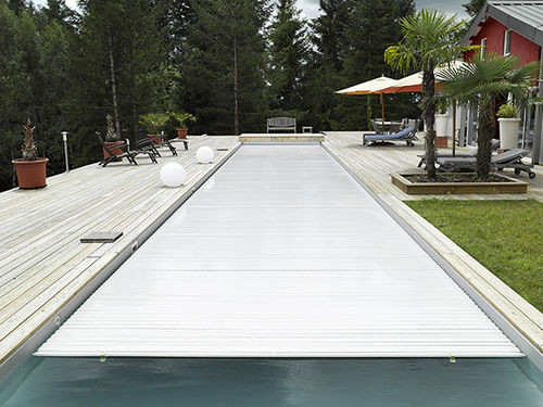 Автоматическое покрытие для бассейна - BRIVE - PISCINES CARRE BLEU - для обеспечения безопасности