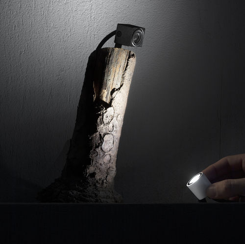 Выступающий точечный светильник - EYELET - LINEA LIGHT GROUP - LED / квадратный / IP65