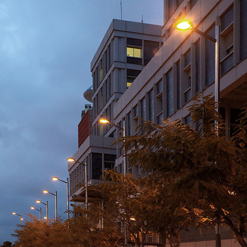 Городской фонарный столб - BASIC L HOR - Salvi Lighting - современный / из алюминия / из нержавеющей стали
