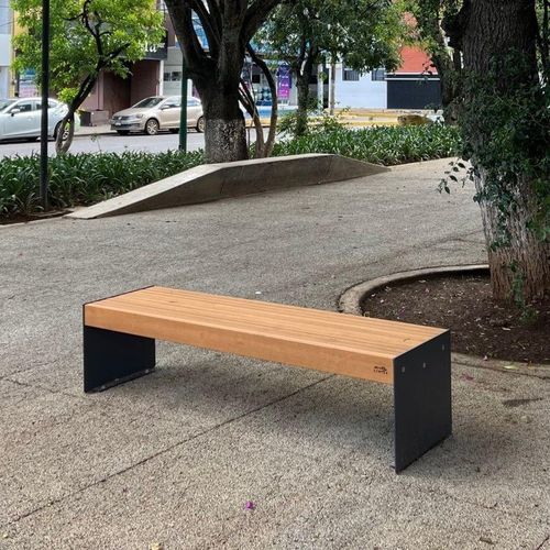 Современная общественная скамейка - LENA - CITY DESIGN - WPC / из гальванизированной стали / из дерева