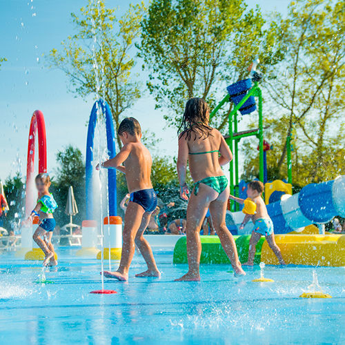 Фонтан для бассейна для заглубленного бассейна - GEYSER - TECNOPISCINE INTERNATIONAL - для общественного бассейна