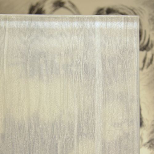 Слоистая стеклянная панель - SILK RIPPLE BLANCO DUE  - Avant Art Architectural Glass, Inc. - декорированная / ультрапрозрачная / для внутренней компоновки