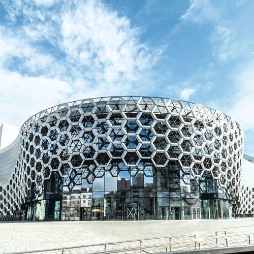 Тонкостенная перегородка самонесущий каркас - GRID2SHELL - Schüco - из стекла / из стали / декоративная