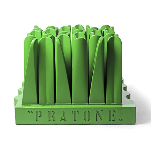 Шезлонг уникальный дизайн - PRATONE - Gufram - из полиуретана / из полиуретана / белый