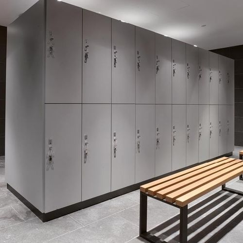 Шкафчик для раздевалки из меламина - NORMA - Fit Interiors - для общественных учреждений / для спортивного учреждения / для профессионального использования