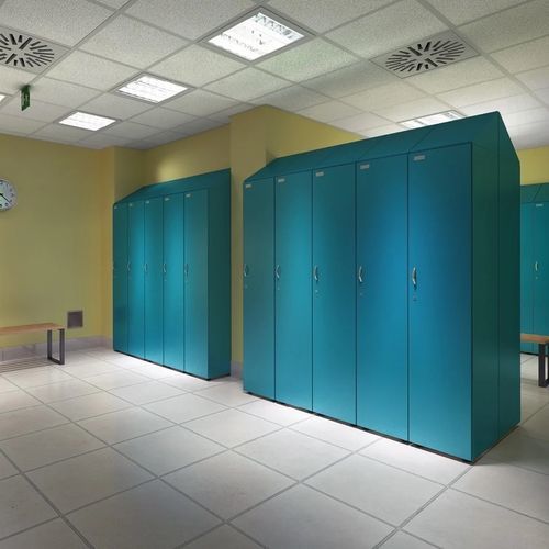 Шкафчик для раздевалки из меламина - DIVISION - Fit Interiors - с ключом / для общественных учреждений / для спортивного учреждения