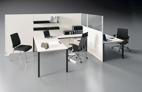 Напольная отделительная перегородка для офиса - VELA - Codutti Furniture Srl - из стекла / из алюминия