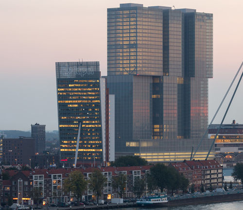Тонкостенная перегородка самонесущий каркас - DE ROTTERDAM - Permasteelisa - из металла и стекла
