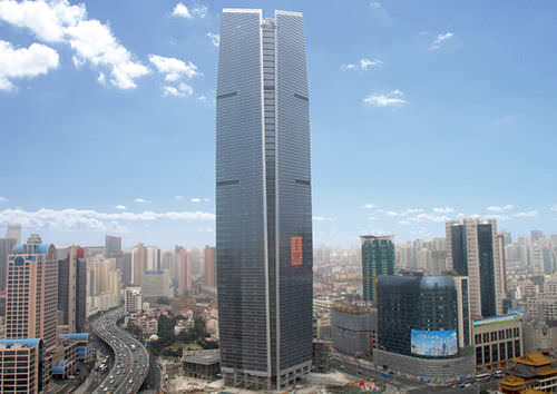 Панельная тонкостенная перегородка - WHEELOCK SQUARE - Permasteelisa - из металла и стекла