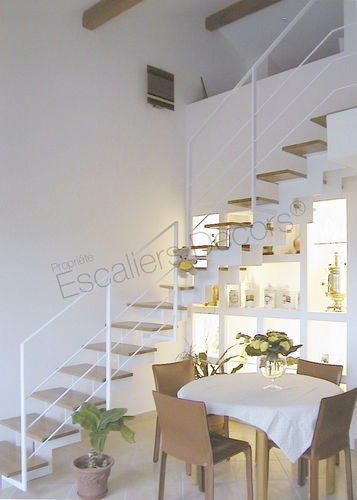 Лестница с поворотом на 90° - DT35 ESCA'DROIT® - ESCALIERS DECORS - с деревянными ступеньками / конструкция из лакированной стали / для бытового использования