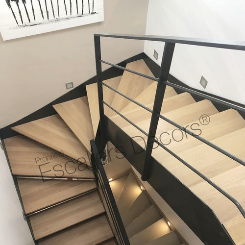 Лестница с поворотом на 180° - LOFT DT132 ESCA'DROIT® - ESCALIERS DECORS - с деревянными ступеньками / стальная конструкция / для бытового использования