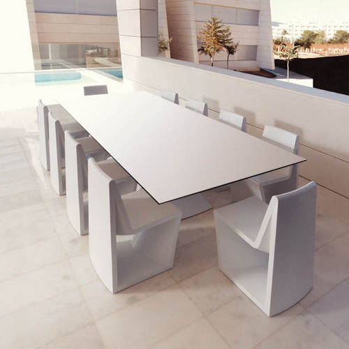 Современный стол - REST - VONDOM - из стекла / из ламината высокого давления / из полиэтилена
