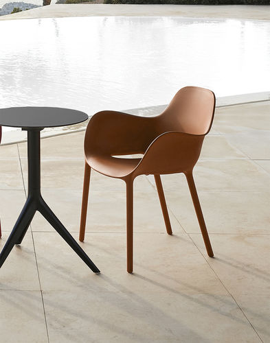 Современный cтул - SABINAS - VONDOM - для интерьера / для наружного применения / из полипропилена
