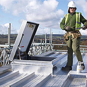 Смотровой люк для крыши - S-50TB - Bilco UK - квадратный / из алюминия / с лестницей