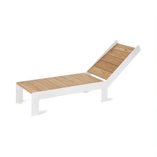 Современный садовый шезлонг - LowBed - NOLA INDUSTRIER - из дуба / из стали, покрытой порошком / из цинка