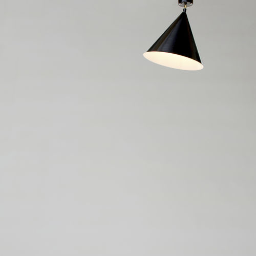 Современный потолочный светильник - CONE & PLATE - Atelier Areti - из полированной латуни / накаливания / для бытового использования