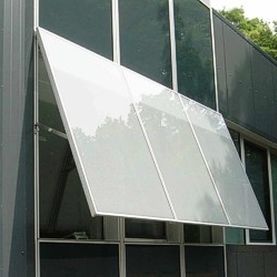 Стеклянная панель для защиты от солнца - VSG SM - INGLAS GmbH & Co. KG - слоистая / цветная / для фасада
