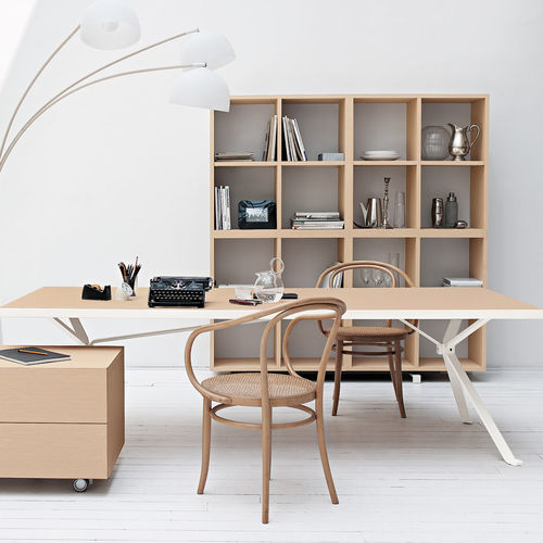 Современный рабочий стол - REVO HOMEOFFICE - Manerba - из дерева / прямоугольный / для профессионального использования