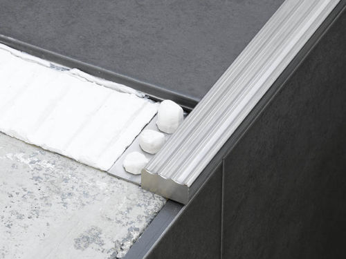 Валик ступени из нержавеющей стали - NOVOPELDAÑO® 4 ACERO INOX. - EMAC - противоскользящий