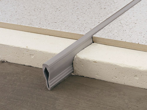 Компенсационный шов из ПВХ - NOVOJUNTA® 1 PVC - EMAC - для напольной поверхности