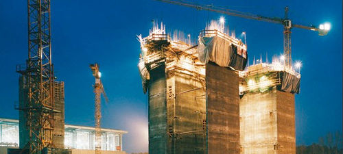 Обшивка поднимающаяся вверх - SLIPFORM CONSTRUCTION - Max Bögl - из металла / для стены