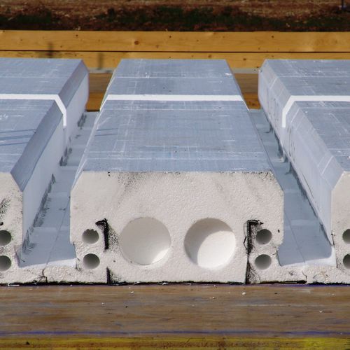 Блок для обшивки из полистирола - PLASTBAU® METAL - POLIESPANSO SRL - из бетона / для стены / для сборного пола