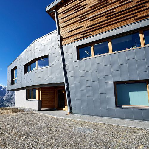 Вентилируемый фасад из меди - CHALET FIAT, DOLOMITES - ZINTEK - из титан-цинкового сплава / листовой / гладкий