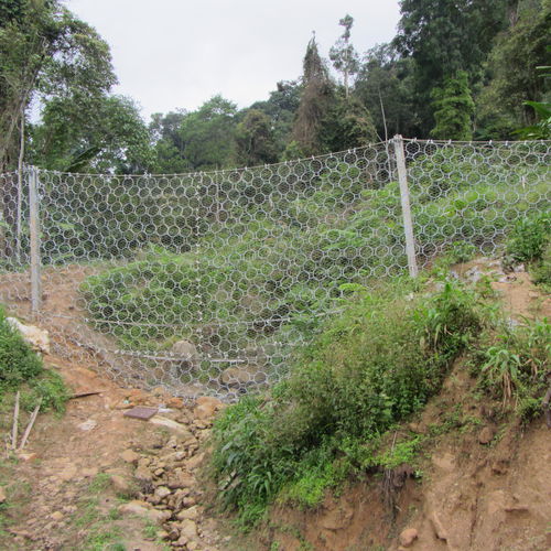 Защитный барьер - DEBRIS FLOW - Maccaferri - неподвижный / из металла / для стройки