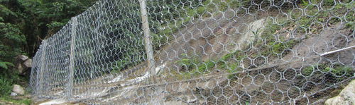 Защитный барьер - ATTENUATOR / HYBRID BARRIERS - Maccaferri - защитная сетка воздухозаборника / неподвижный / из стали