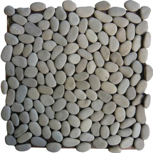 Напольное покрытие из гальки - BEIGES MOKAS 30X30 - MARBRERIE DES YVELINES - в рулонах / из плит / текстурированное