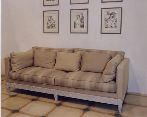 Классический диван - DEAUVILLE  - PROVENCE & FILS - из ткани / коричневый / 3 места