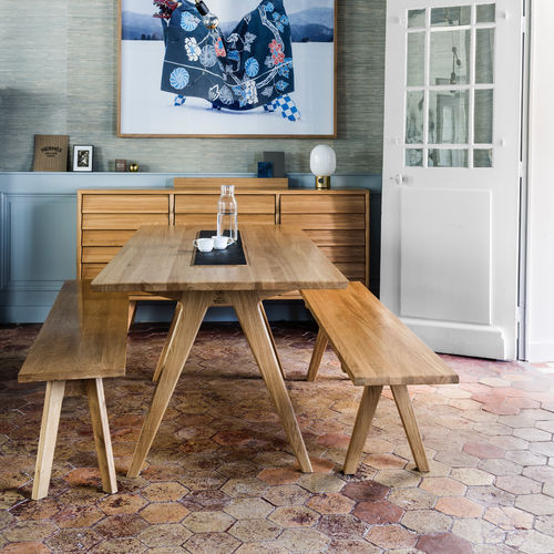 Обеденный стол скандинавский дизайн - REMIX  - Hans Hansen Furniture - из дуба / из МДФ / с основанием из дуба