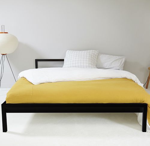 Двуспальная кровать - PURE - Hans Hansen Furniture - современная / с изголовьем / из стали, покрытой порошком