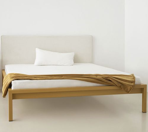 Двуспальная кровать - PURE - Hans Hansen Furniture - современная / с обитым изголовьем / из ткани
