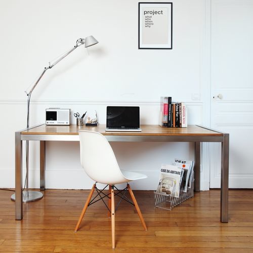 Напольный рабочий стол - PURE H 811 - Hans Hansen Furniture - современный / из цельной древесины / из стекла
