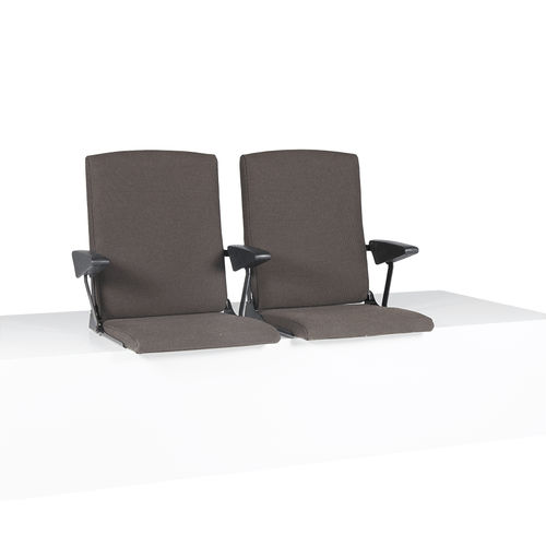 Откидное ступенчатое кресло - MICRA 100 - Euro Seating International - из полиуретана / для спортивного учреждения
