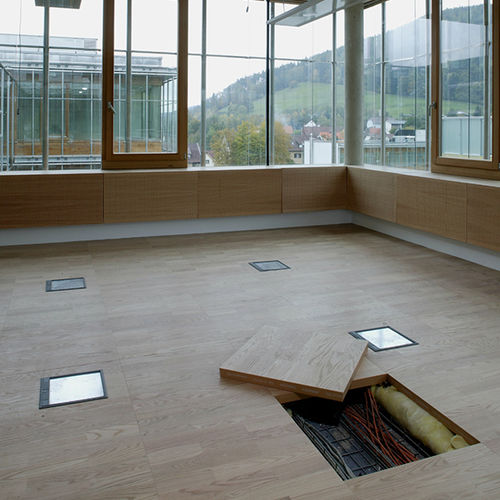 Технический пол из дерева - LINDNER - Getz Bros & Co. (Singapore) Private Limited - акустический / для интерьера / для чистого помещения