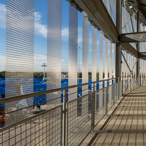 Солнцезащитное устройство из металлической сетки - COTTON BOWL STADIUM - Cambridge Architectural Mesh - из сетки из нержавеющей стали / для фасада / вертикальное