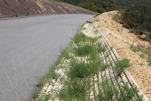 Газон из плит - DRAINAGE - Soil Retention - с возможным проездом транспорта / дренажный