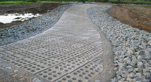 Напольная плитка из бетона - LOW WATER STREAM CROSSINGS - Soil Retention - дренажная