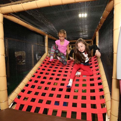 Приспособление для лазания для интерьера - PYRAMID RUN   - Soft Play LLC