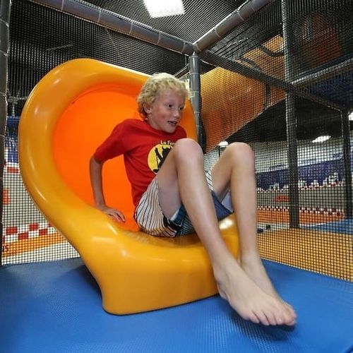 Поворотная горка - Soft Play LLC - трубчатая