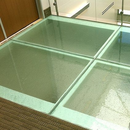 Однотонная стеклянная панель - IRVINE - Aag-glass - полупрозрачная / для зданий / для пола