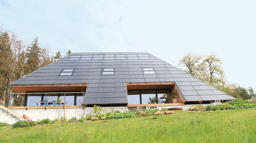 Мансардное окно из дерева - 3S SWISS SOLAR SYSTEMS - проекционное / с двойным остеклением / с термовкладышем