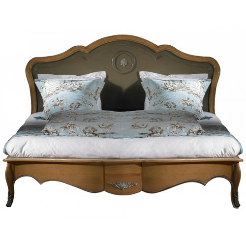 Двуспальная кровать - DUPLESSIS : 25172 - LABARERE - стиль Людовик XIV / из дерева / 160x200 см