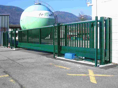 Раздвижное ворота - AUTOPORTANT LOURD - Jacot des Combes - из алюминия / решетчатое / механизированное