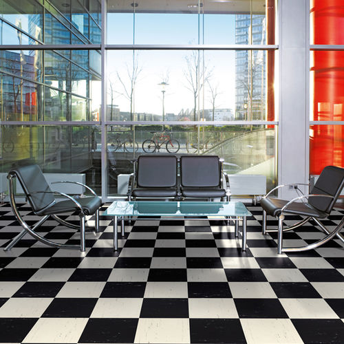 Виниловое напольное покрытие - POLYFLEX PLUS PU - Polyflor - для интерьера / для сектора услуг / из плит